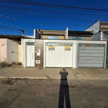 Imagem: Casa para aluguel, 2 quartos, 2 vagas, Castanheiras - Governador Valadares/MG