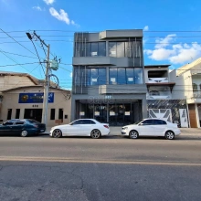 Imagem: Aluguel: Andar Comercial Frontal em Lourdes, Governador Valadares – 2 Andares