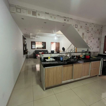 Imagem: Casa à Venda no Bairro Jardim Alice