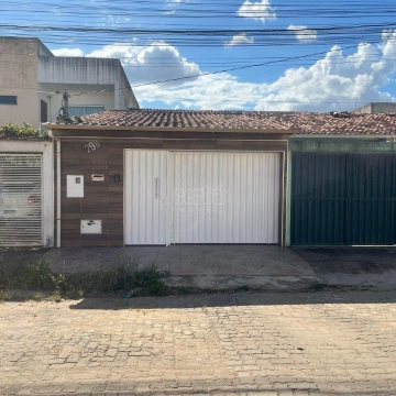 Imagem: Casa à venda, 3 quartos, 1 vaga, Tiradentes - Governador Valadares/MG