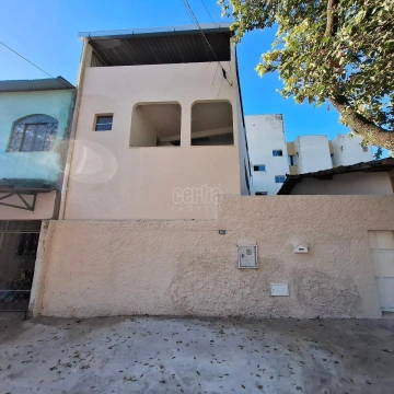 Imagem: Casa para aluguel, 2 quartos, 1 vaga, Vila Bretas - Governador Valadares/MG