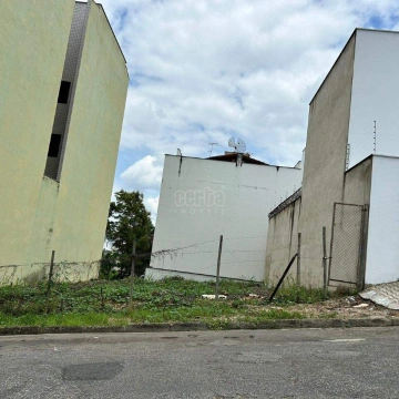 Imagem: Lote à venda no Bairro Ayrton Senna em Ipatinga