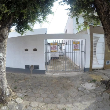 Imagem: Casa para aluguel, 1 quarto, 1 vaga, Vila Bretas - Governador Valadares/MG