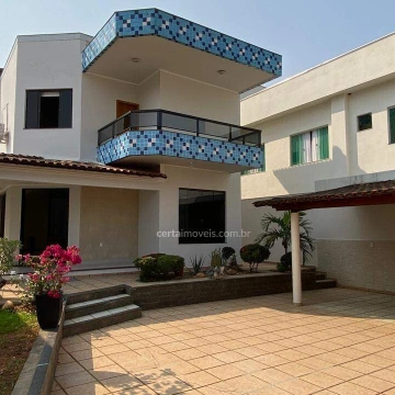 Imagem: Casa de luxo à Venda