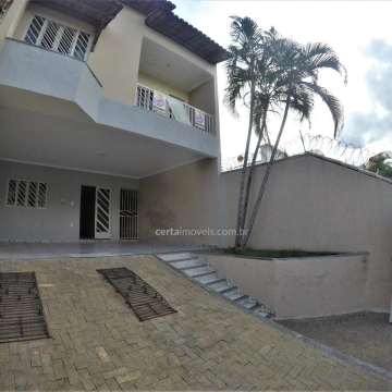 Imagem: Casa parte alta da Ilha, à venda